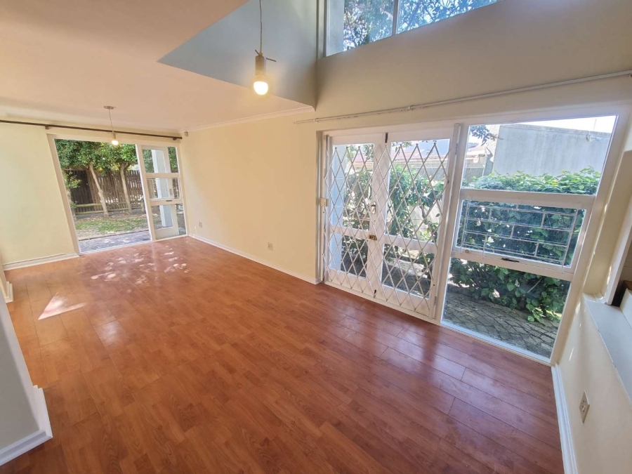 To Let 3 Bedroom Property for Rent in Flamingo Vlei Western Cape